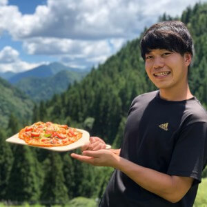 創業者小林智雄